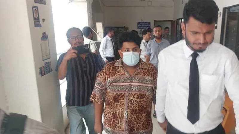 আপোসের শর্তে জামিন পেলেন কনটেন্ট ক্রিয়েটর তানভীর রাহী